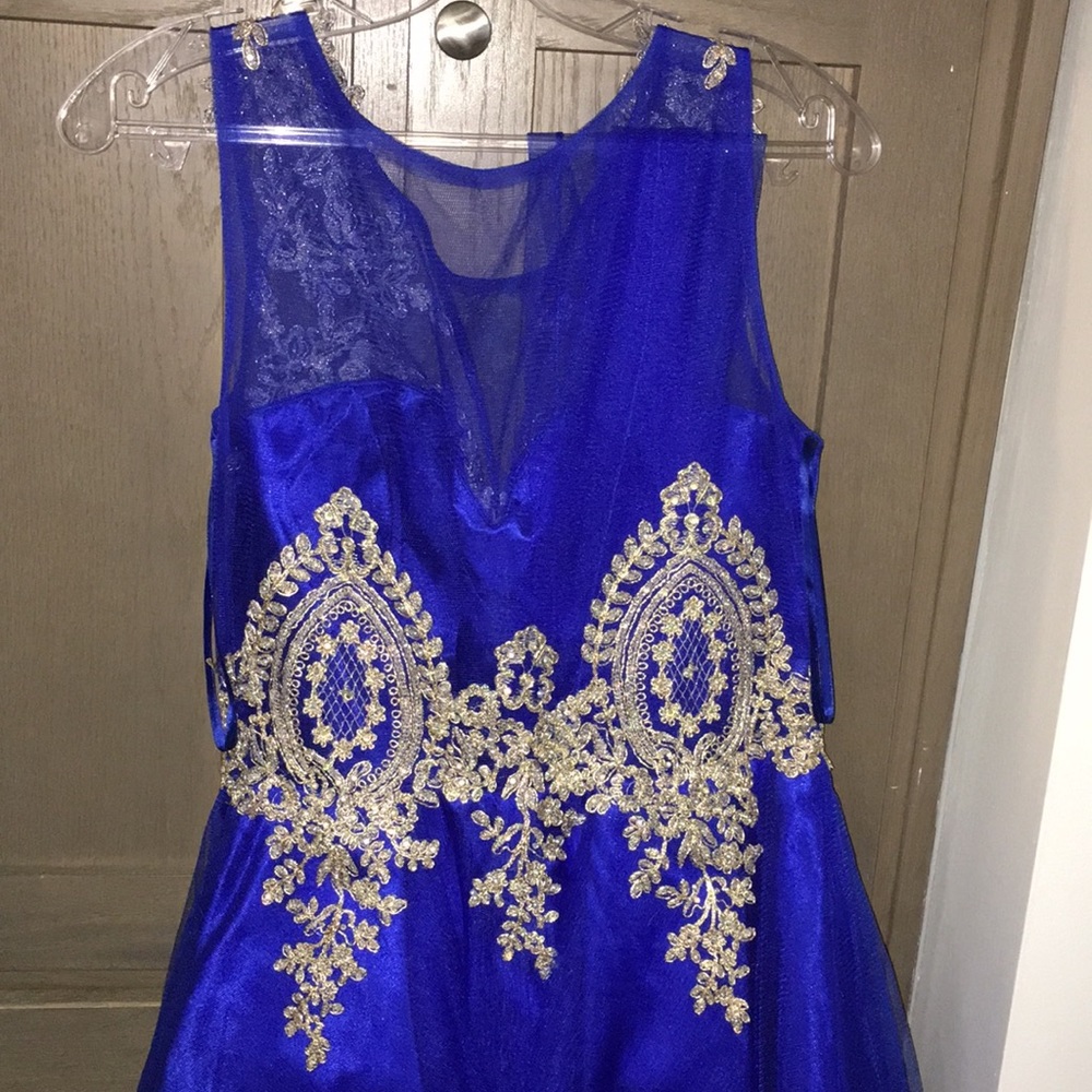 Prom Dress - Picture 4 of 4